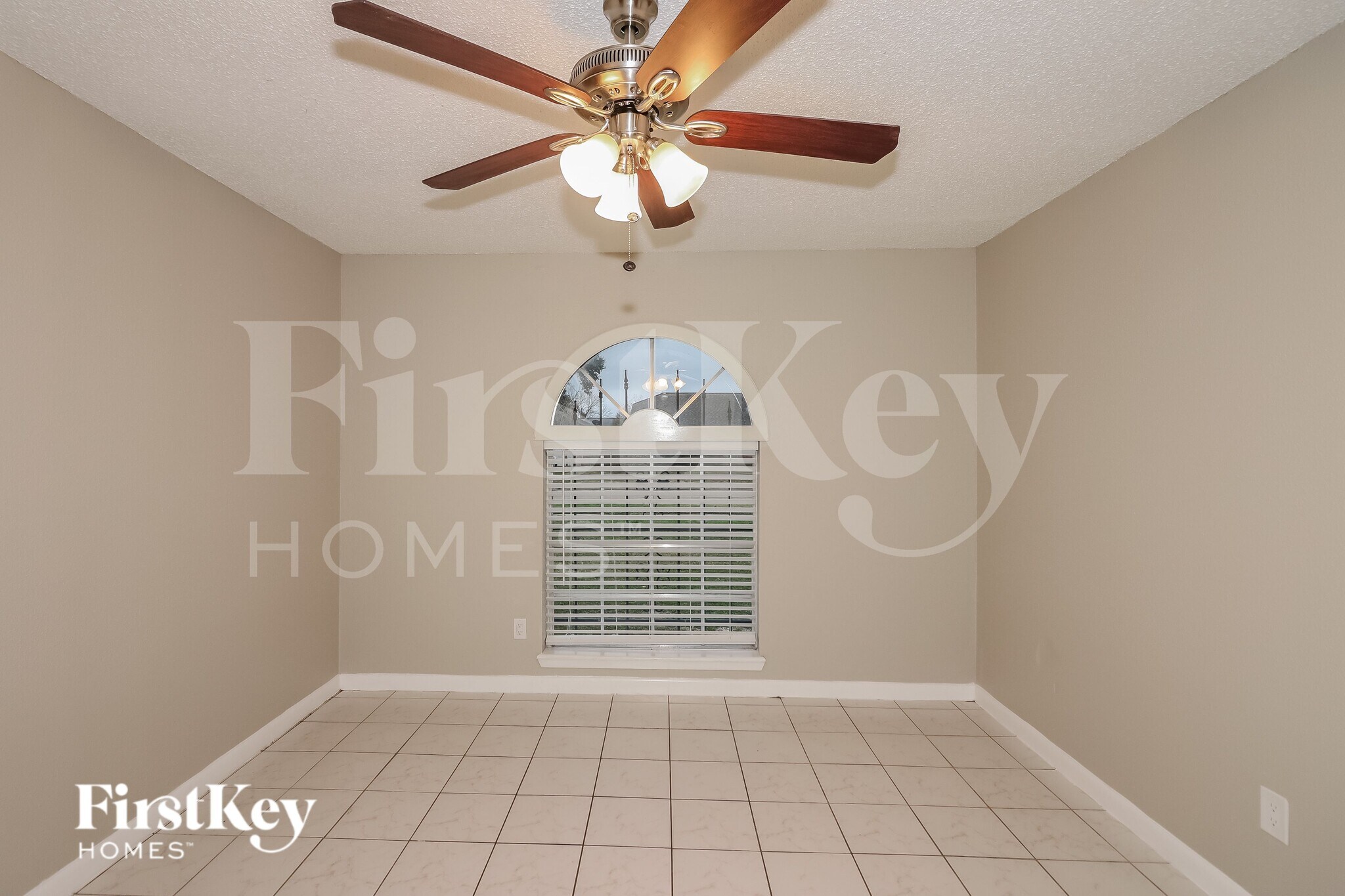 Building Photo - 2005 Tulsa St