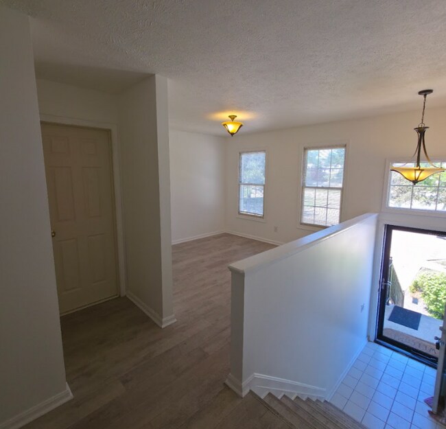 Building Photo - 8114 Chester Pkwy