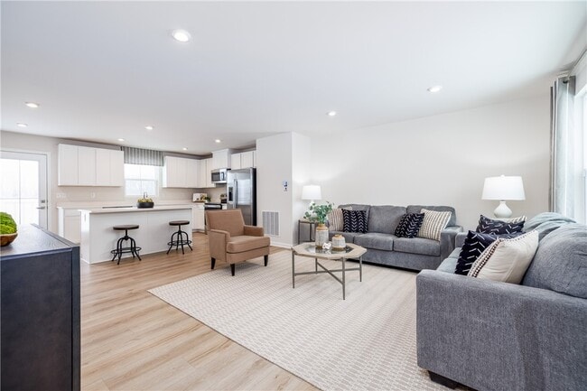 Building Photo - 257 Nevins Rd