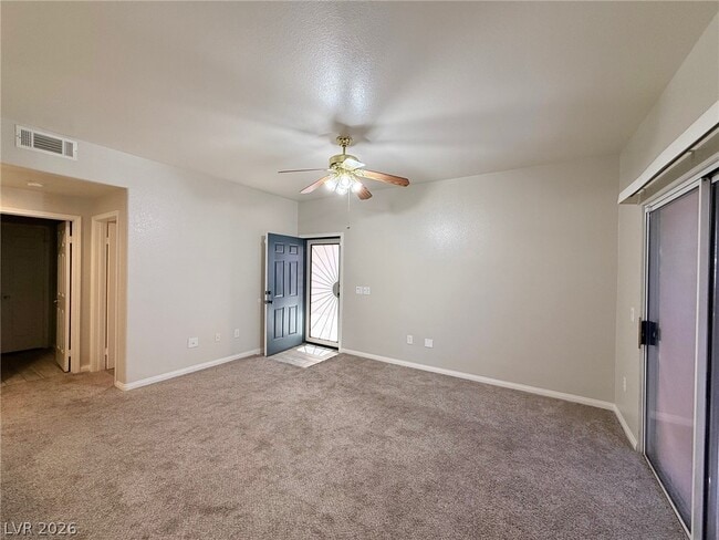 Building Photo - 2113 Echo Bay St