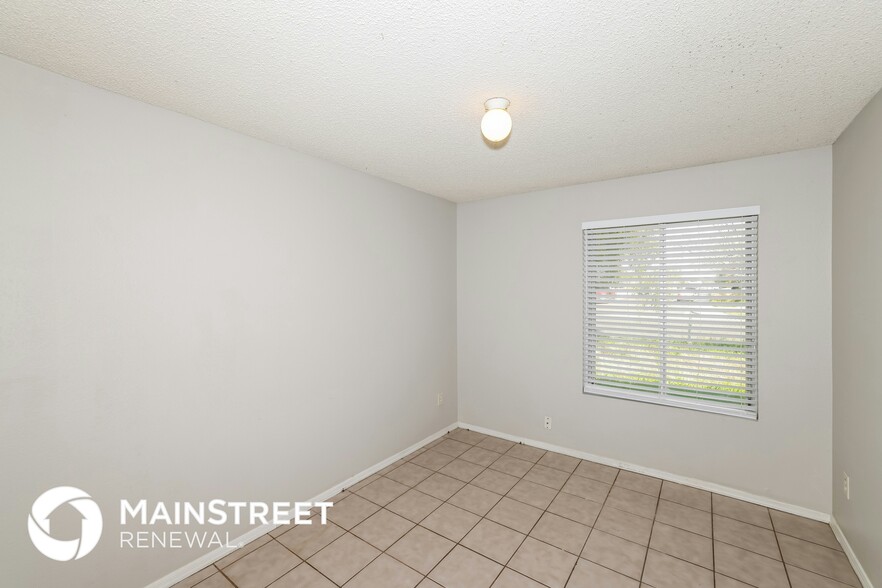 Building Photo - 5123 W Encanto Blvd