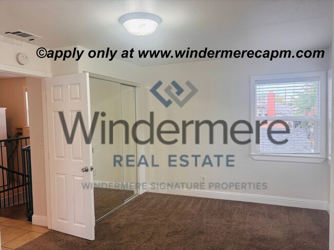 Building Photo - Charming, Bright & Clean 2-Story Home with...