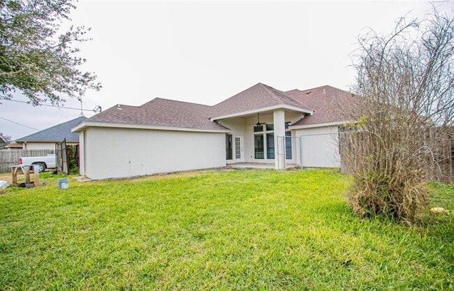 Building Photo - 6709 Haddonfield St