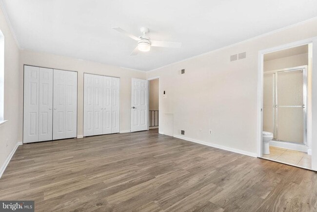 Building Photo - 303 Kidwelly Ct