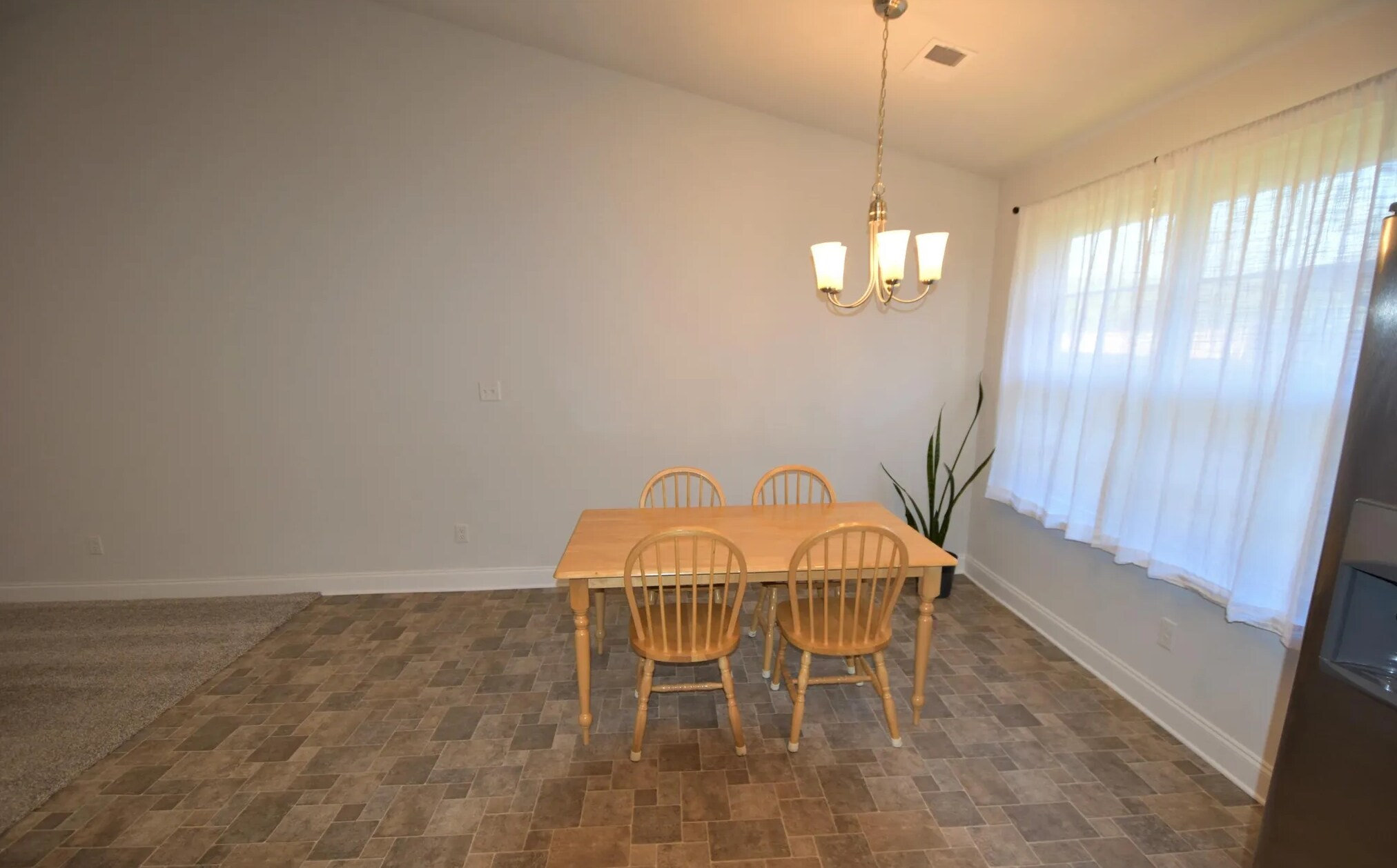 Building Photo - 7911 Allen Glen Ln