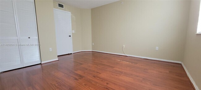 Building Photo - 4820 Highway 7