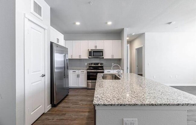 Building Photo - 295 Co Rd 138