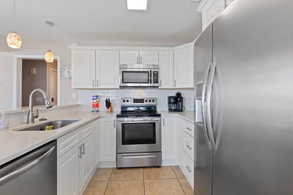 Building Photo - 1426 N Waccamaw Dr