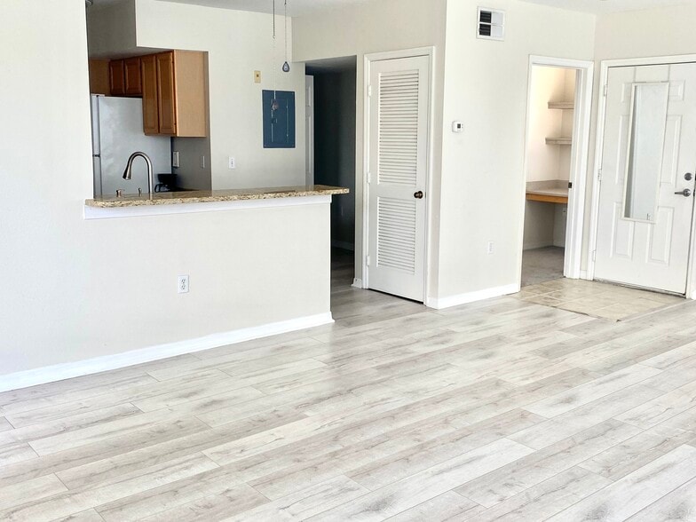 The open door is your bonus office room! - 1025 Villagio Cir