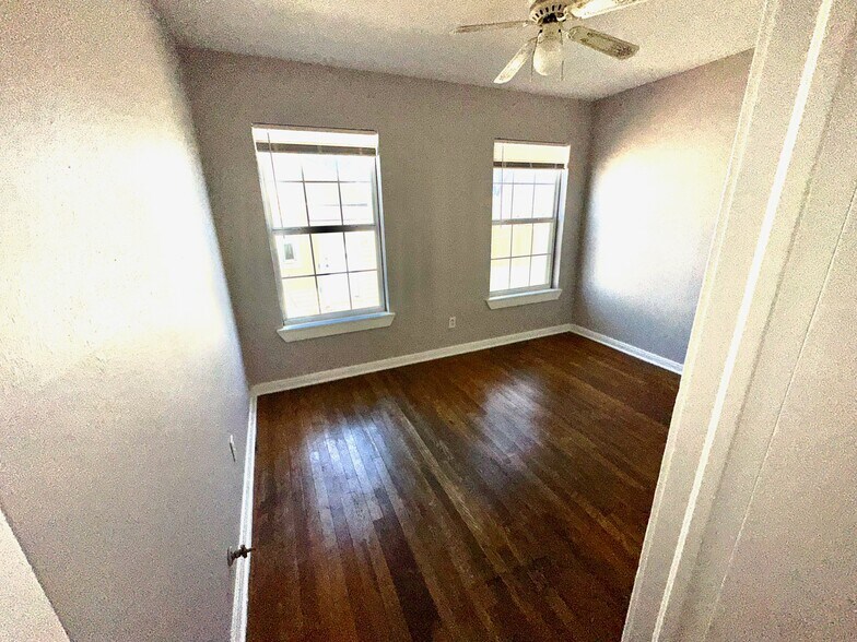 Bedroom 2 - 1030 Canton