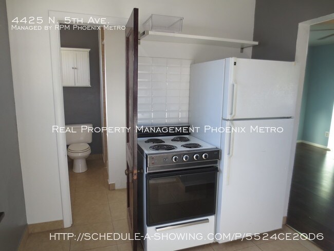 Building Photo - UPTOWN HOME WITH PRIVATE YARD!