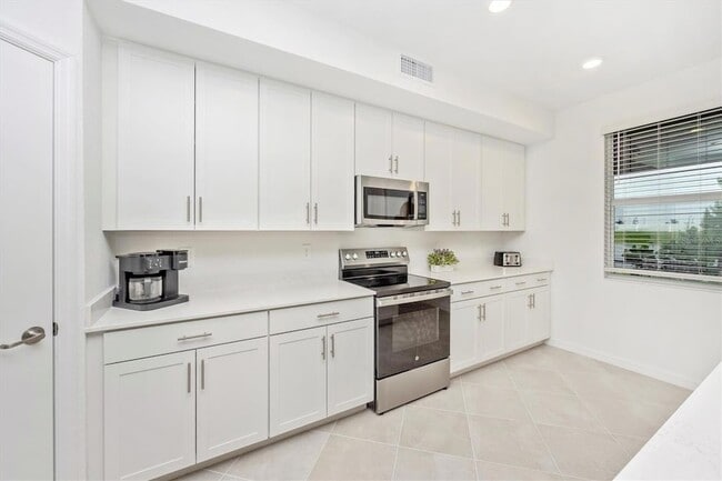 Building Photo - 12620 Radiance Ct