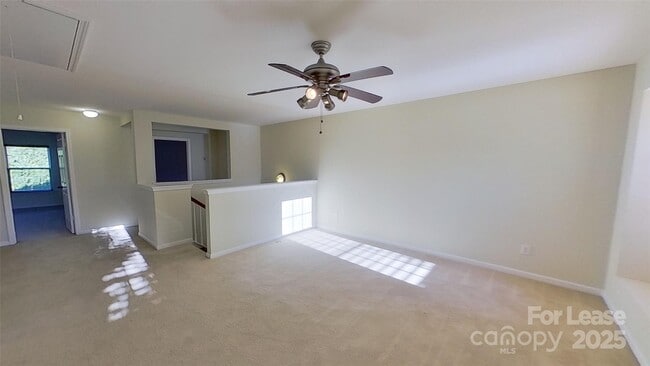 Building Photo - 9029 Seamill Rd