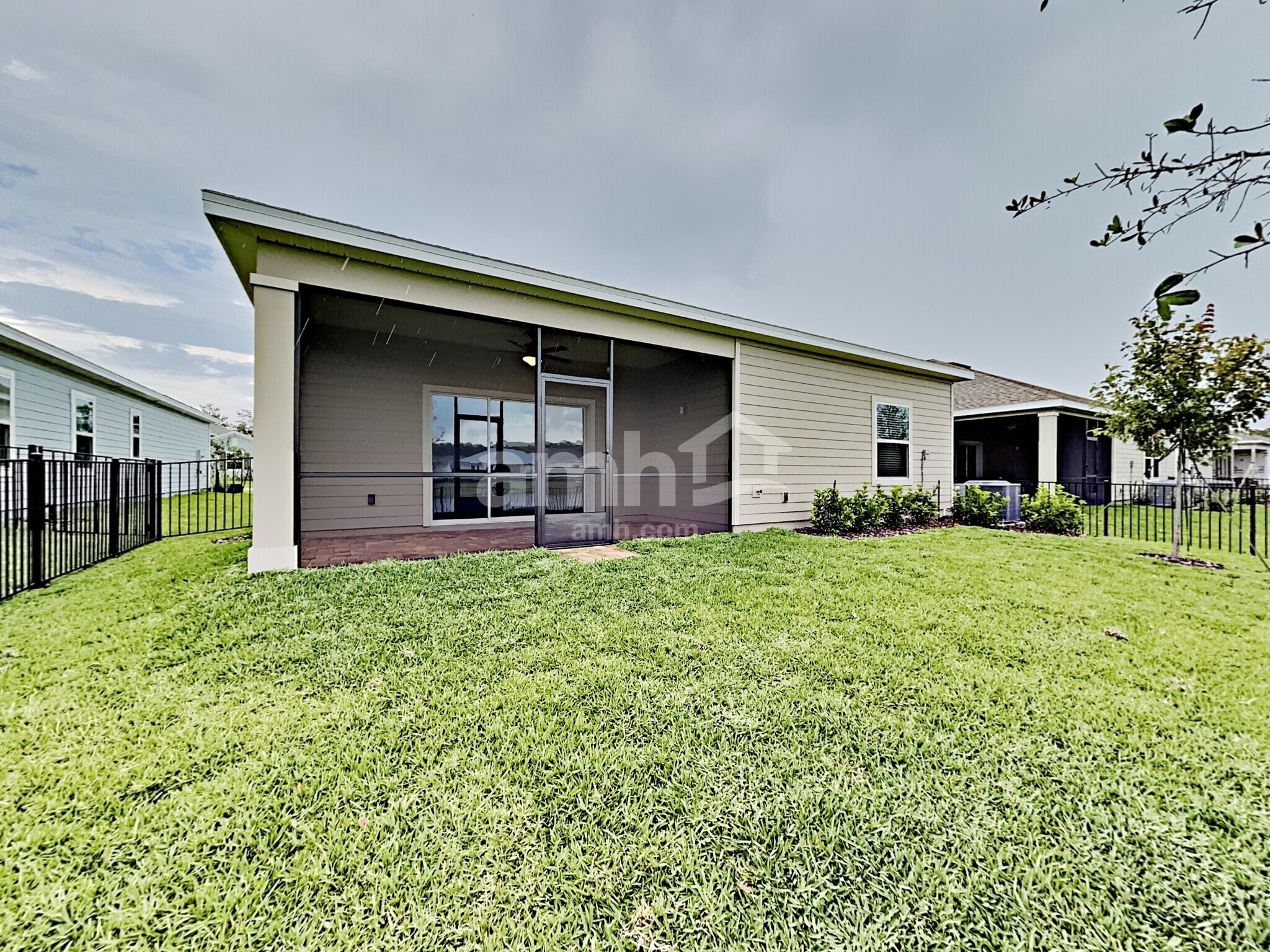 Building Photo - 300 Anastasia Park Rd