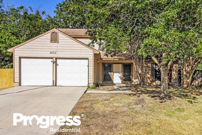 Primary Photo - 6803 Highland Bluffs