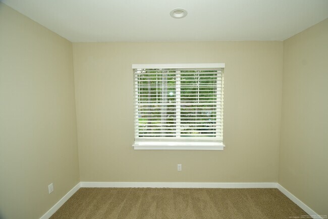 Bedroom - 958 152nd St E