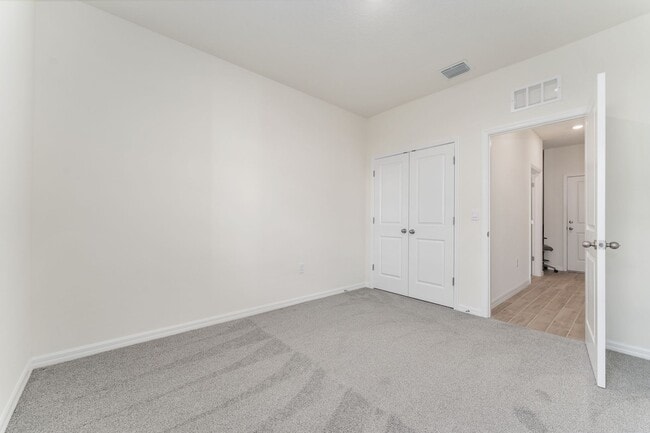 Building Photo - 1386 NW 132nd Cir