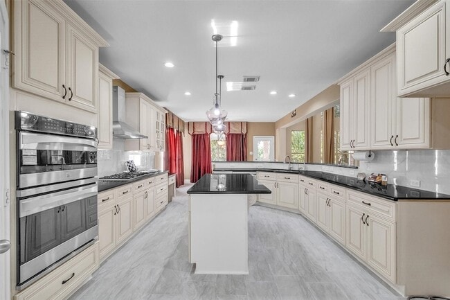 Building Photo - 5303 Riverstone Crossing Dr