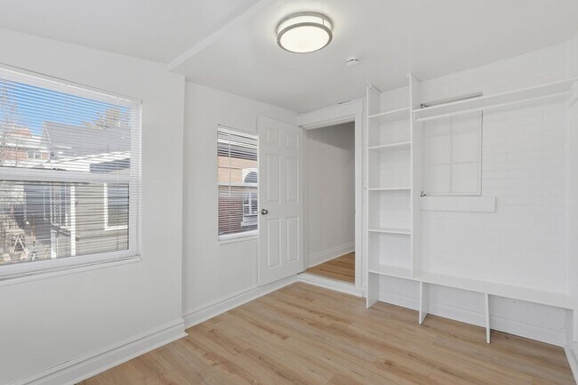 Building Photo - University of Utah Student Housing