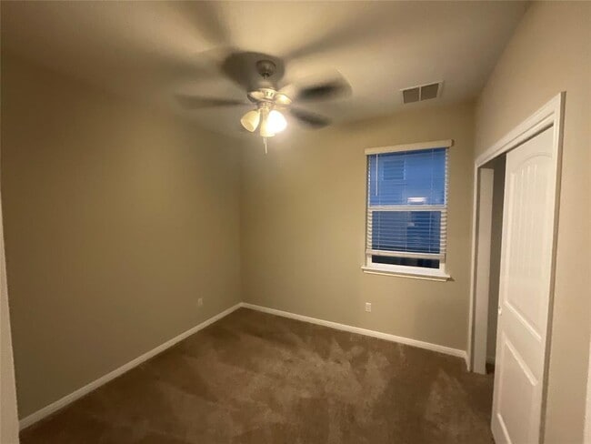 Building Photo - 142 Jubilee Dr
