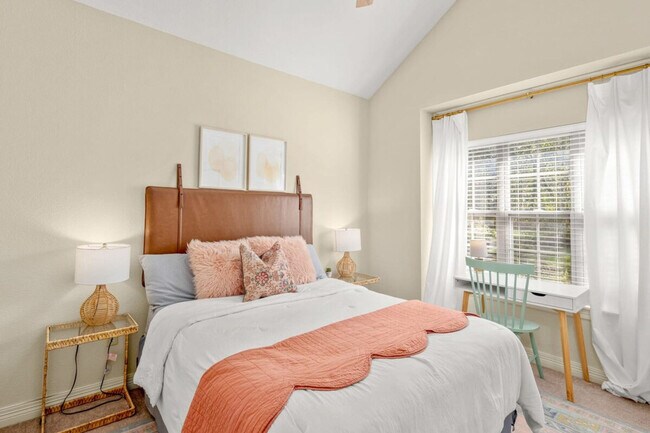 Building Photo - 4181 N Rolling Meadows Dr