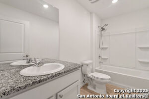 Building Photo - 12058 Still Pass