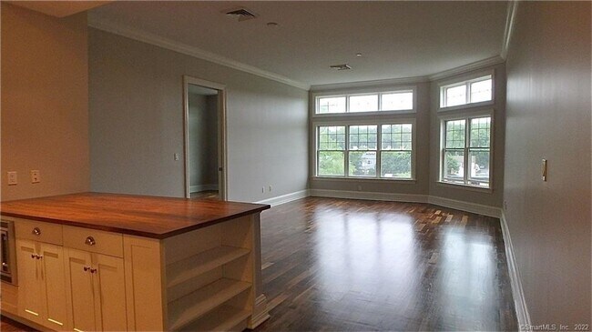 Building Photo - 75 Stone Ridge Way