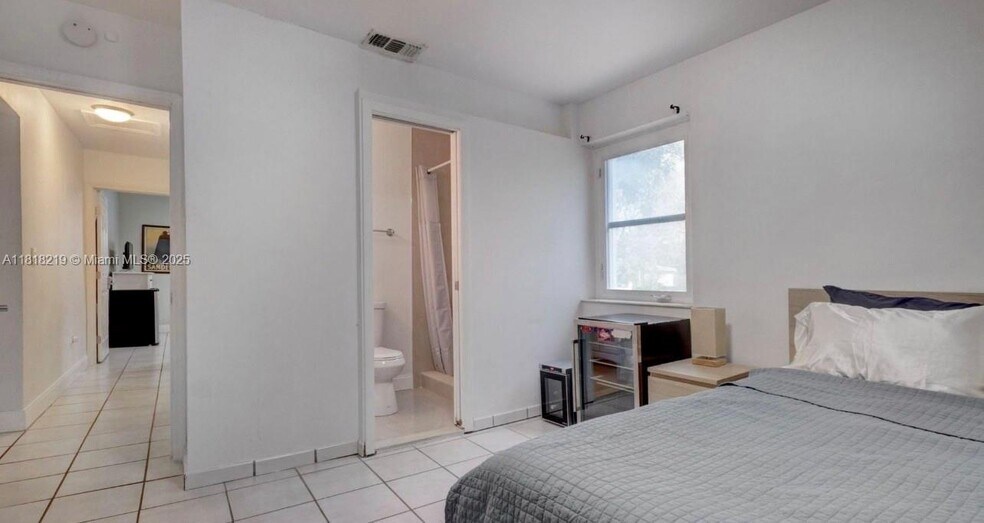 Building Photo - 6790 SW 54th St