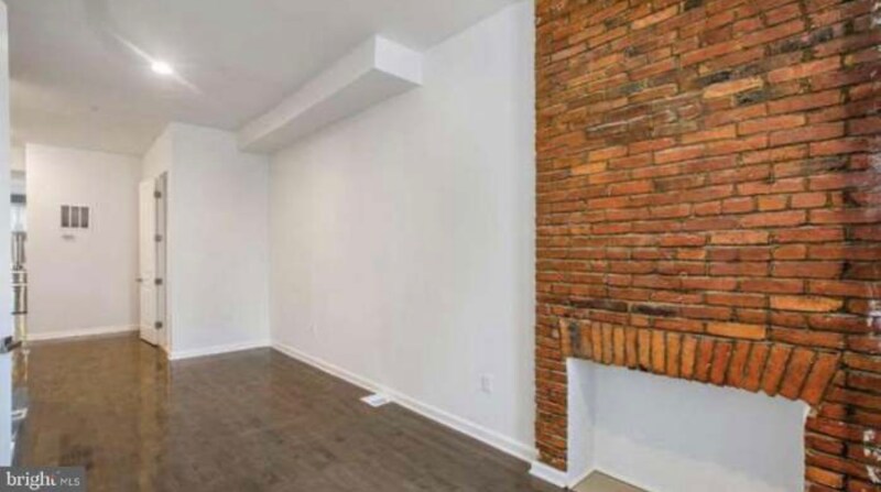 Building Photo - 815 N Calhoun St