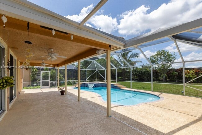 Building Photo - 12686 Little Palm Ln