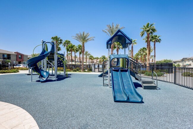 Building Photo - Modern Comfort in Las Vegas: 3-Bedroom Gem with Pool Access