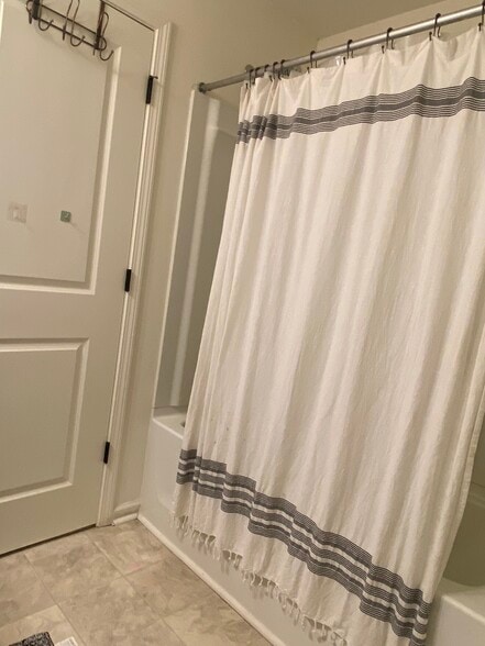 Building Photo - 13105 Suncreek Ter