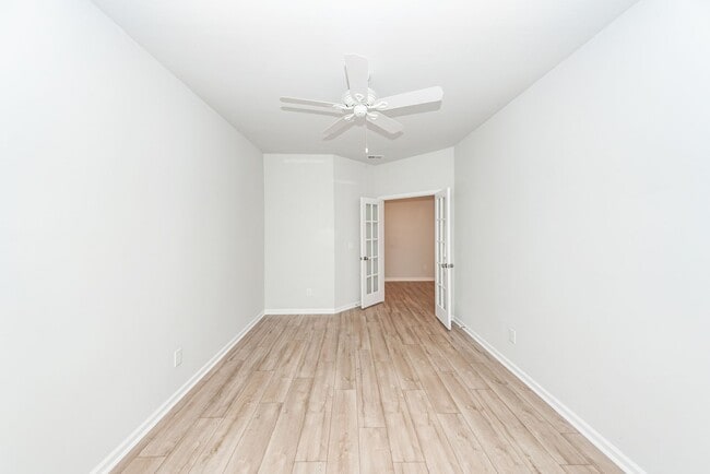 Building Photo - 4 Bedroom, 2.5 Bathroom Home in Cane Bay Plantation - Summerville