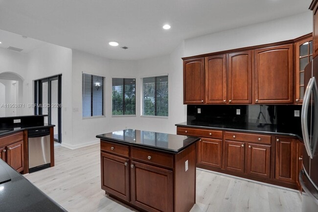 Building Photo - 7871 SW 195th Terrace