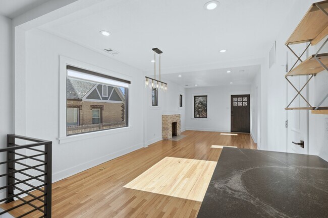 Building Photo - 2836 Vrain St