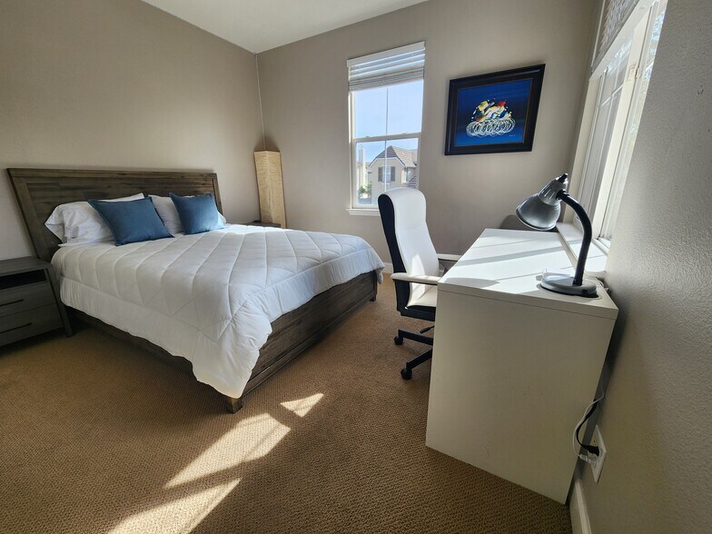 Building Photo - 2580 Harlow Ln