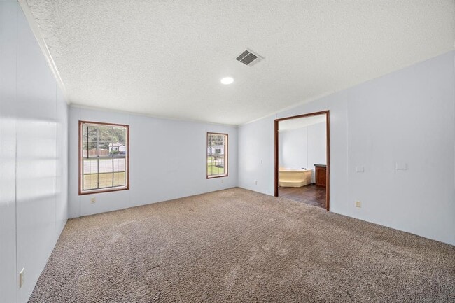 Building Photo - 16504 Brittany Way