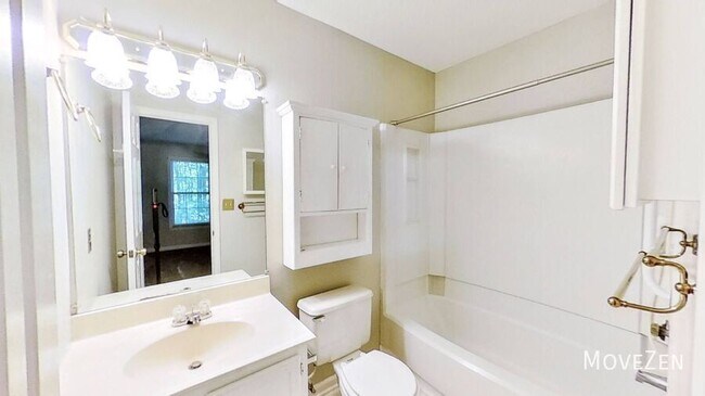 Building Photo - 120 Shady Meadow Cir