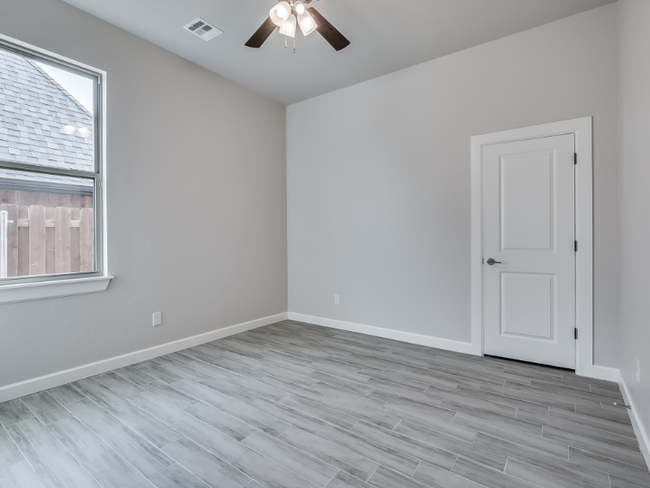 Building Photo - 1324 Chelham Ln