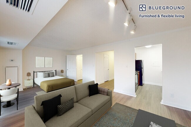 Primary Photo - 4100 Massachusetts Ave NW