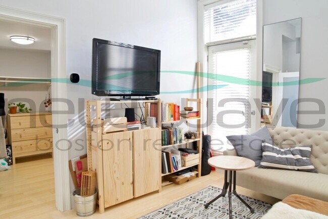 Building Photo - 27 Columbus Ave