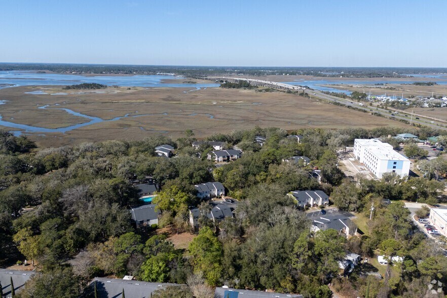 Aerial Photo - Marsh Cove Sommerset