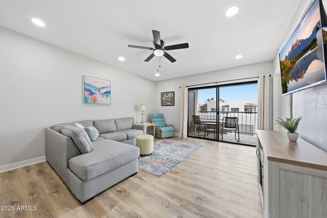 Building Photo - 16540 E Gunsight Dr