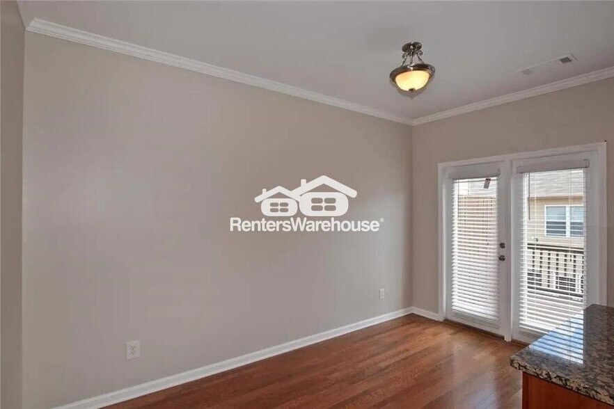 Building Photo - 3019 Liberty Way NW