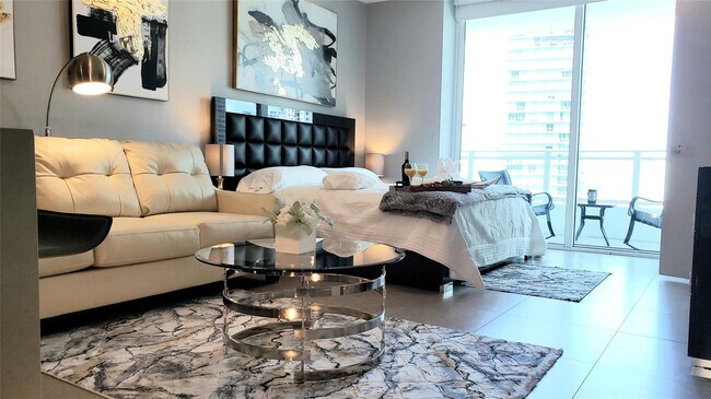 Building Photo - 1080 Brickell Ave