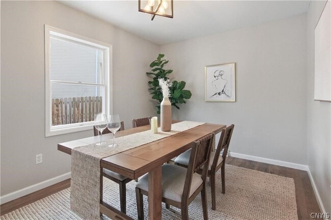 Building Photo - 4784 New Hope S