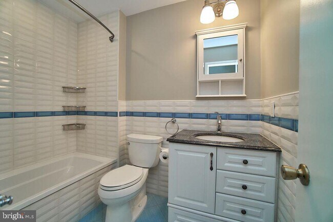 Building Photo - 8588 Coral Gables Ln