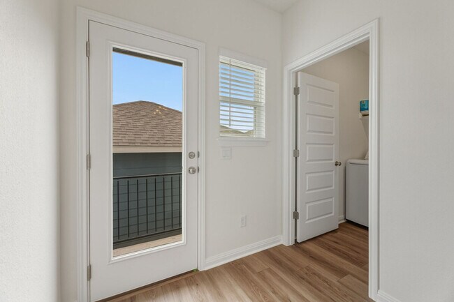 Building Photo - 2017 Ridge Runner Dr