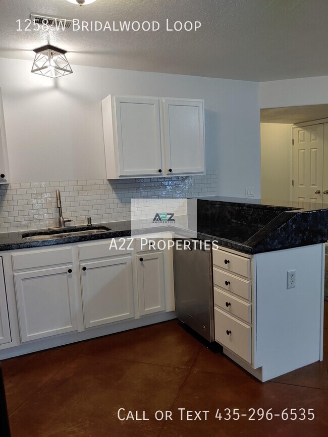 Building Photo - 1258 W Bridlewood Lp