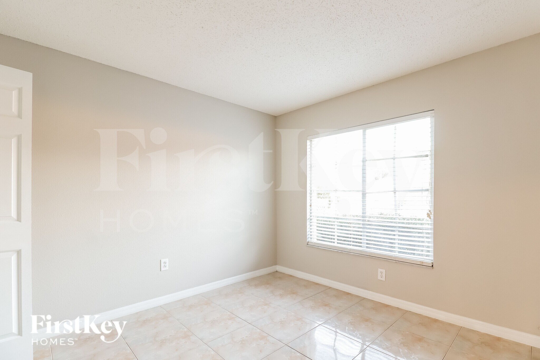 Building Photo - 13353 Prestwick Dr